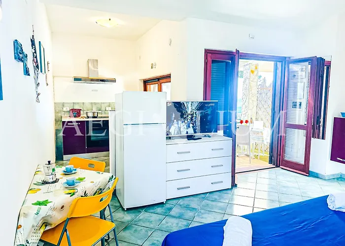 Giglio Rosso 1 アパート カンペーゼ