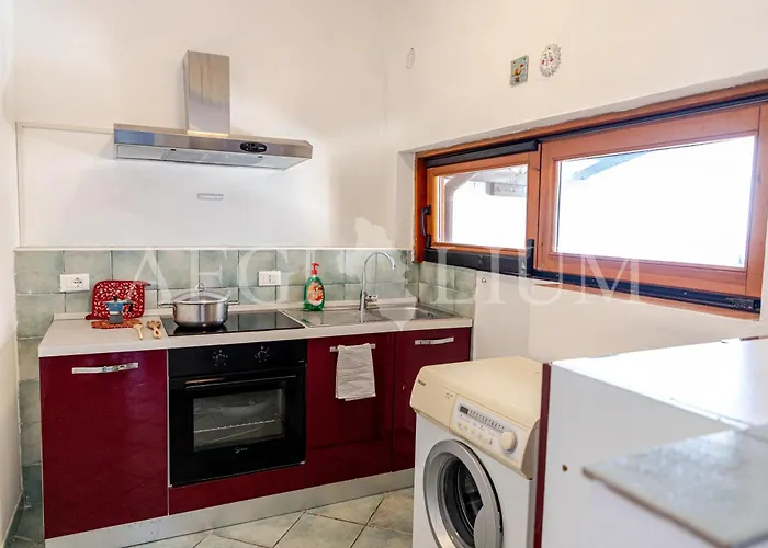 Giglio Rosso 1 アパート